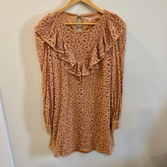 Lovecolette Ruffle Lace Mini Drezz - Picture 3 of 9